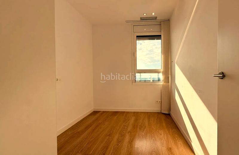 Foto dade8bfd-b935-4c27-a2a7-cb8ce4b57de4. Affitto appartamento con riscaldamento parcheggio piscina in Barcelona