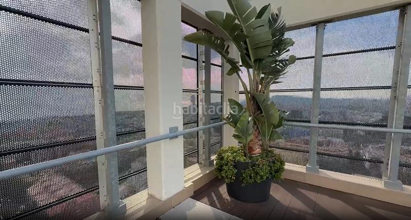 Foto 13a1fcbe-d167-4097-aa1f-eb41564f57ad. Alquiler piso ático premium de 150 m² en planta 25ª con vistas icónicas a en Barcelona