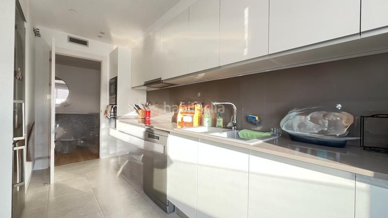 Foto 9dd8a701-65b6-467f-9d13-df3b9593dec6. Alquiler piso ático premium de 150 m² en planta 25ª con vistas icónicas a en Barcelona