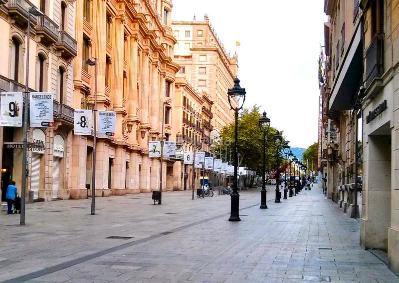 Foto f1fc4db4-0e3f-4cb4-aa42-580f65ae78b3. Etagenwohnung in Gòtic Barcelona