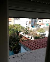 Appartement  Carrer de morales. Piso para entrar de 4 dormitorios