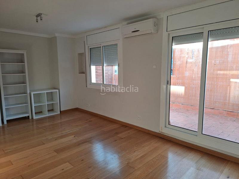 Foto 2ed0c325-ae54-4c08-ae8e-ebb43b8b221c. Ático atico zona vallcarca en El Coll Barcelona