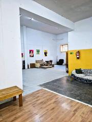 Lloguer Oficina  Carrer d'en singuerlin. Espacio para taller artistico u oficina