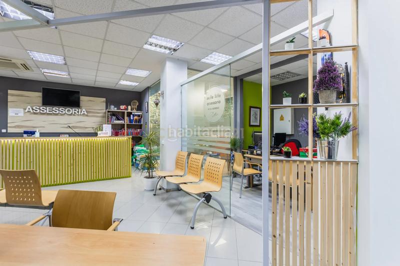 Foto 57a26f3a-2232-4021-8771-d56102e6f201. Local comercial en Raval Barcelona