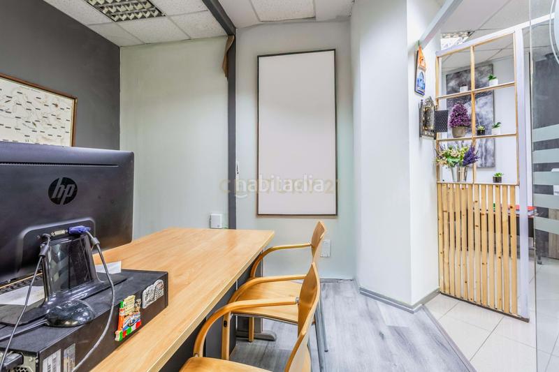 Foto 751c9e3b-39d8-4546-b374-e22a9f3d6ffa. Local comercial en Raval Barcelona