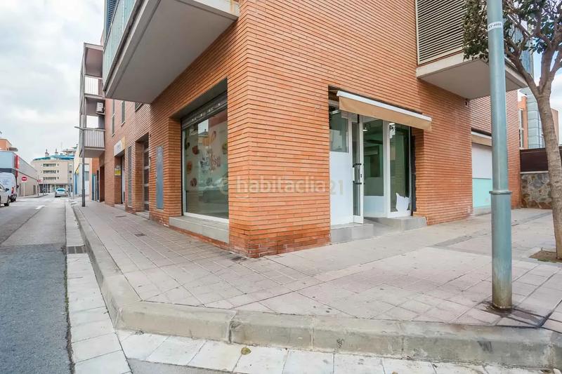 Foto f4e2ffaa-9960-44a6-ba65-e3939e7e11e8. Local comercial en torrent d'en negre en Eixample Sant Joan Despí