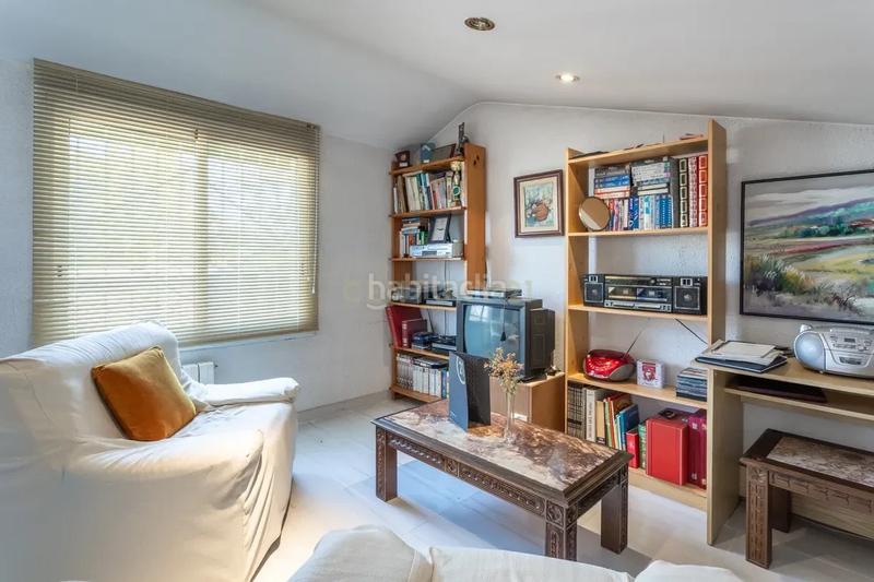 Foto 033117c5-5832-4628-bab3-7ba217b7485b. Casa con riscaldamento parcheggio in Passeig Maragall Gavà