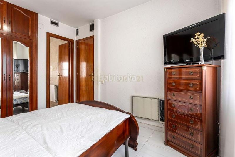 Foto 136935ee-ab47-40fb-a861-82bc5f710876. Casa con riscaldamento parcheggio in Passeig Maragall Gavà
