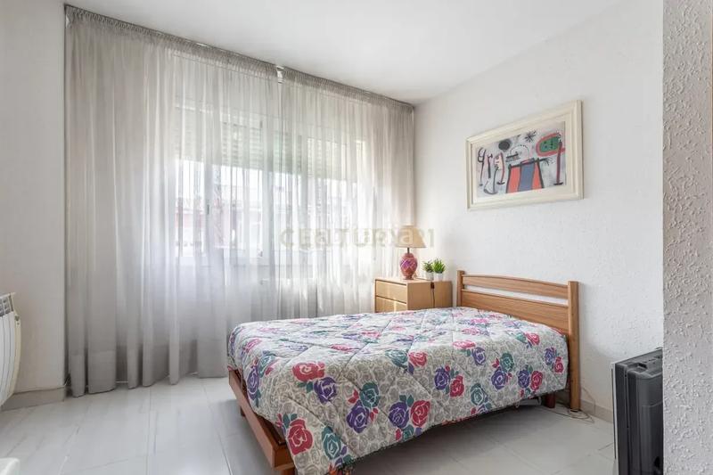Foto 32964ebe-1bbb-4264-b719-5f31844c6998. Casa con riscaldamento parcheggio in Passeig Maragall Gavà