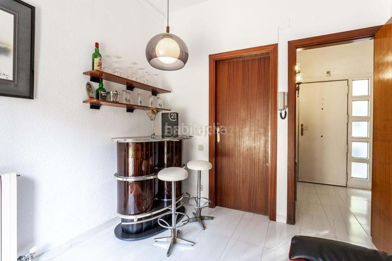 Foto 35e610b8-3879-49d7-b062-c4e22855e1e6. Casa con riscaldamento parcheggio in Passeig Maragall Gavà