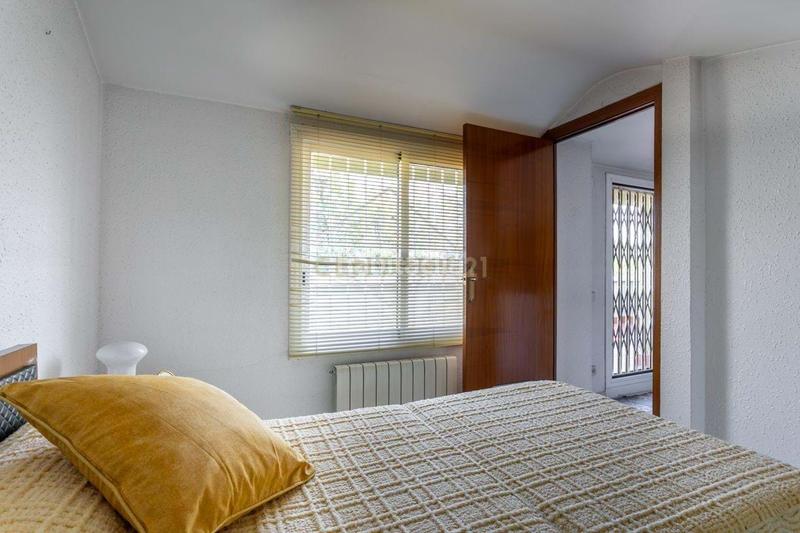 Foto 4ce44499-1875-48ec-a7d4-2c06d9178702. Casa con riscaldamento parcheggio in Passeig Maragall Gavà