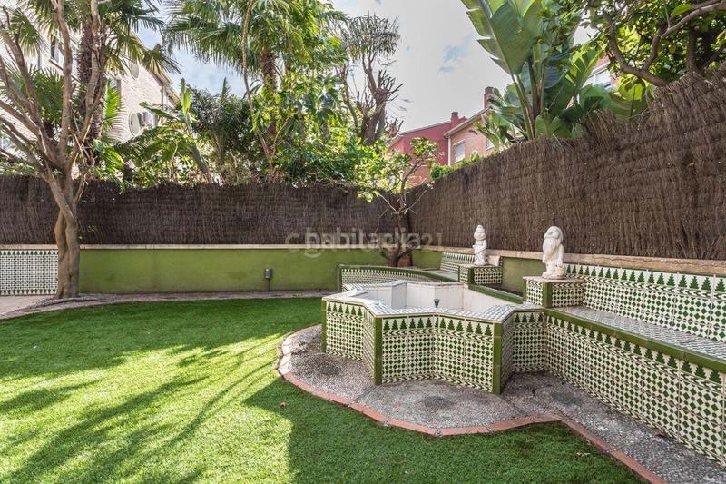 Foto 5c611bd0-a63d-4240-8db5-39c3c0086451. Casa con riscaldamento parcheggio in Passeig Maragall Gavà