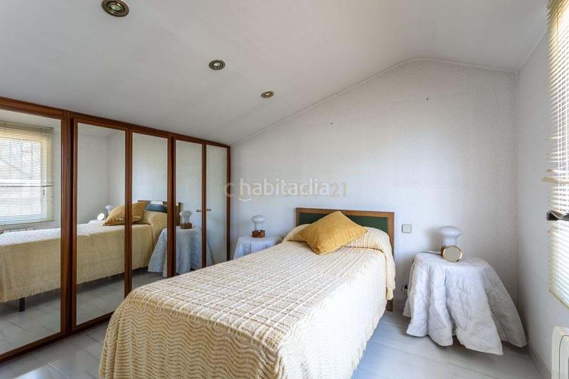 Foto c9c5a54f-8a55-4d27-88a1-d6a1a49a632f. Casa con riscaldamento parcheggio in Passeig Maragall Gavà