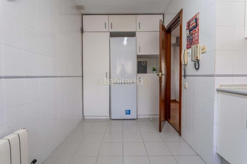 Foto e30edca2-0afc-46ca-a2e2-c036695d1d3f. Casa con riscaldamento parcheggio in Passeig Maragall Gavà