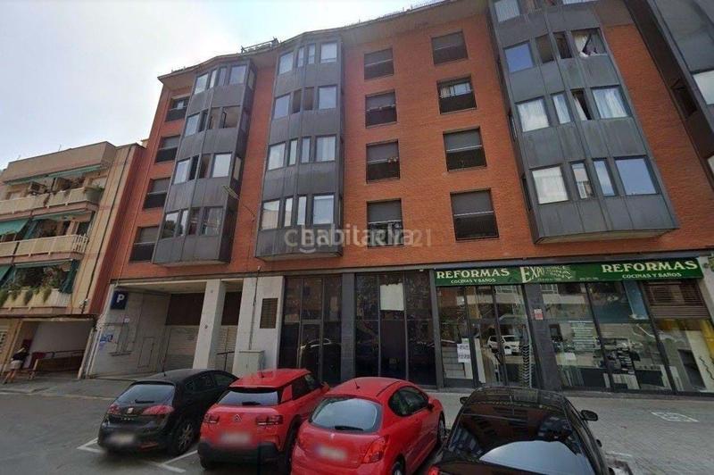 Foto 7b200554-6625-4068-8889-01d0ee706cb6. Parking coche en Marianao Sant Boi de Llobregat