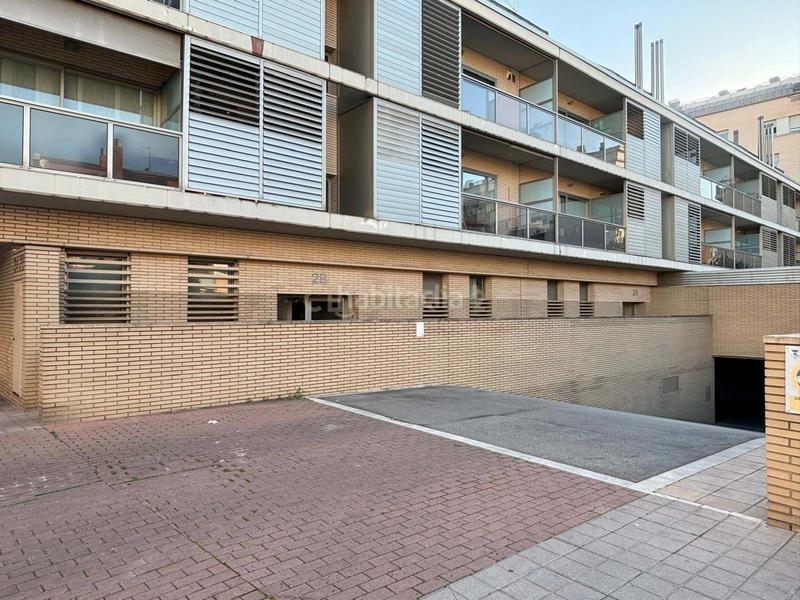 Foto 7faa1d44-1e54-4927-a9c6-f7092c1c58c0. Parking coche en carrer de jacint verdaguer en Eixample Sant Joan Despí