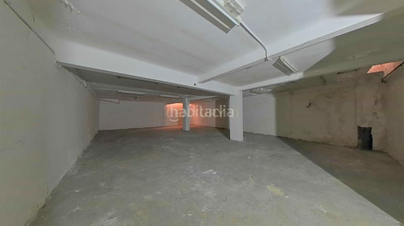 Foto 13f0d259-4fa6-4bc2-bb07-c3a322b0e9ff. Local comercial a diagonal 17 a Centre Castelldefels