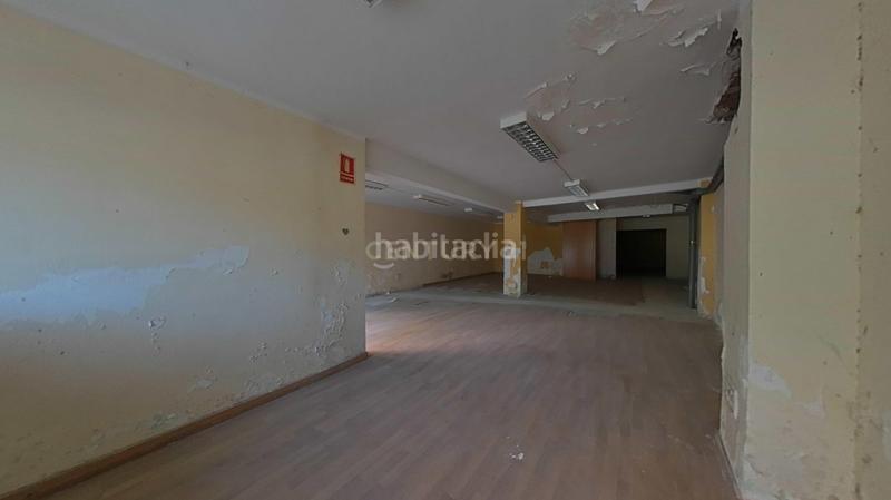 Foto 98b606ae-7ecf-4d3d-ab65-25decd241ca8. Local comercial a diagonal 17 a Centre Castelldefels