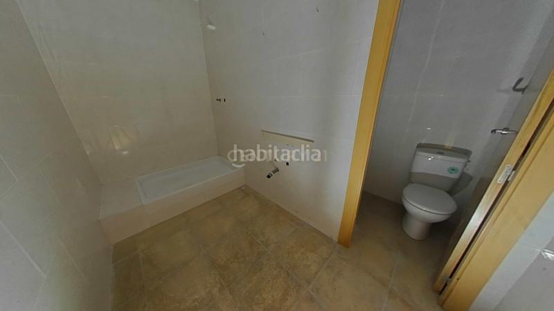 Foto b56665ad-c480-45a9-a5ce-d78d47dd8e9c. Local comercial a diagonal 17 a Centre Castelldefels
