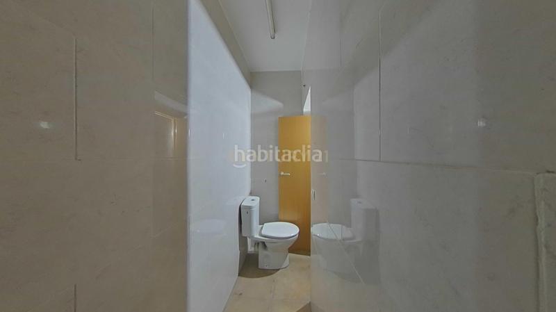 Foto c785c7bb-9d0a-4ce8-8feb-6311dfd33dfc. Local comercial a diagonal 17 a Centre Castelldefels