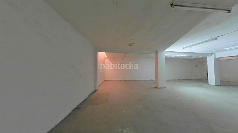 Foto fe3d41aa-24a2-4051-b28f-07e426c7363a. Local comercial a diagonal 17 a Centre Castelldefels