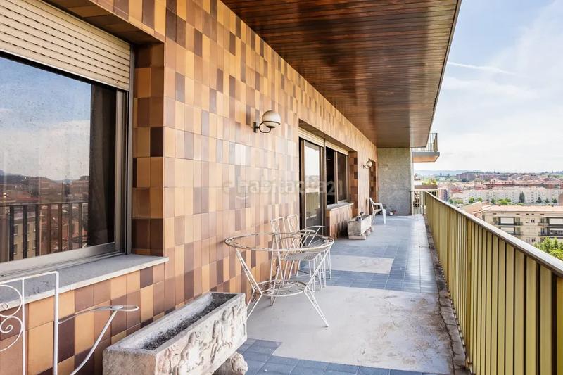 Foto b1725653-7bf0-49eb-bc2f-27580e413f68. Pis a Manresa 95 a Centre - Passeig i Rodalies Manresa