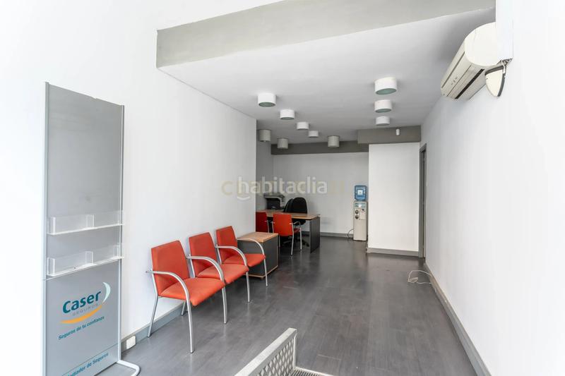 Foto 010a2a5f-9dd0-4d91-b5bf-b10333c67f27. Local commercial dans rambla de modolell dans Centre Viladecans