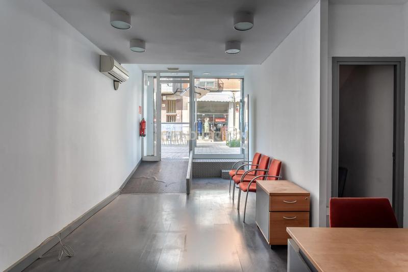 Foto 3e2675b8-67bc-42e5-a616-2e7abfd75250. Local commercial dans rambla de modolell dans Centre Viladecans