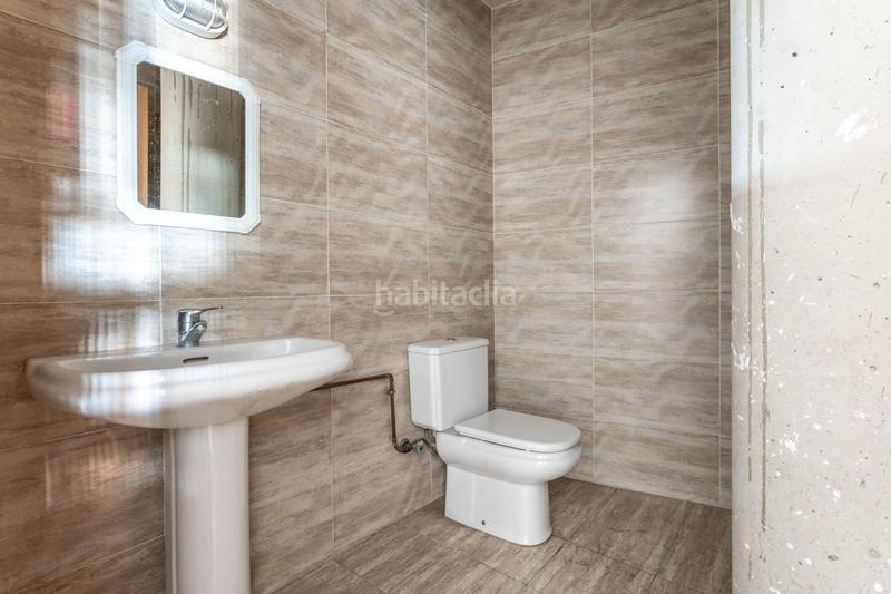 Foto a5df2a62-65b9-43d8-adbf-ccec7a175481. Local commercial dans rambla de modolell dans Centre Viladecans