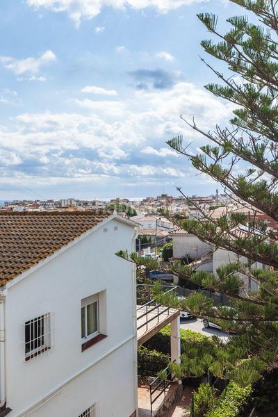 Foto 6167c364-08af-45b1-8ef7-71c38f5cfc65. Xalet a carrer narcís oller a Pinemar Pineda de Mar