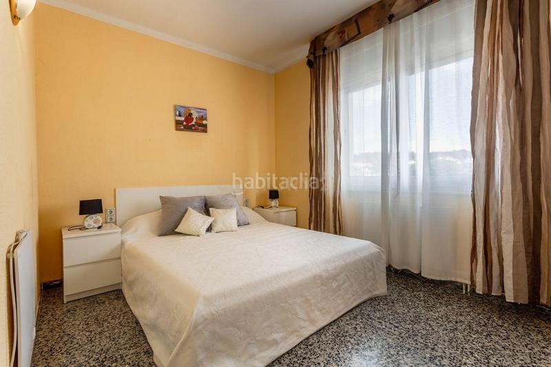 Foto d7224263-3ba1-4ed9-b3fd-deaacf624102. Xalet a carrer narcís oller a Pinemar Pineda de Mar