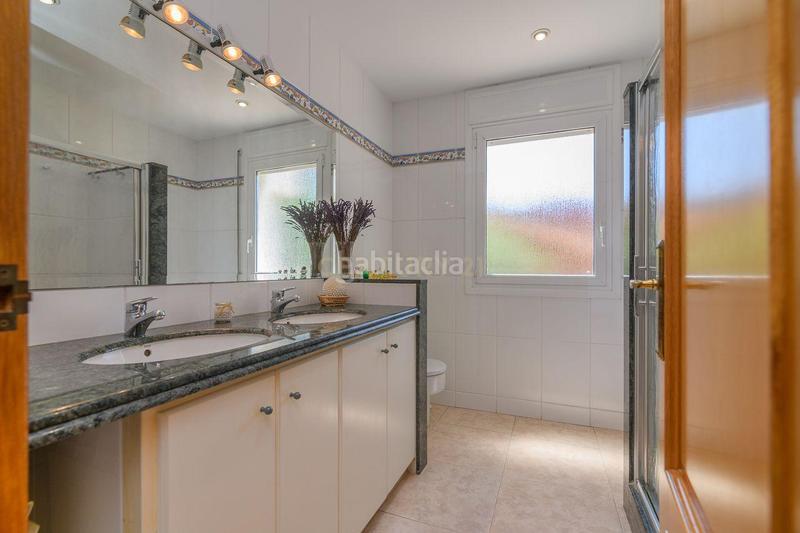 Foto 1311e9b5-a525-43d5-914e-805f223f74e2. Haus in de les aigues 13 in Tiana