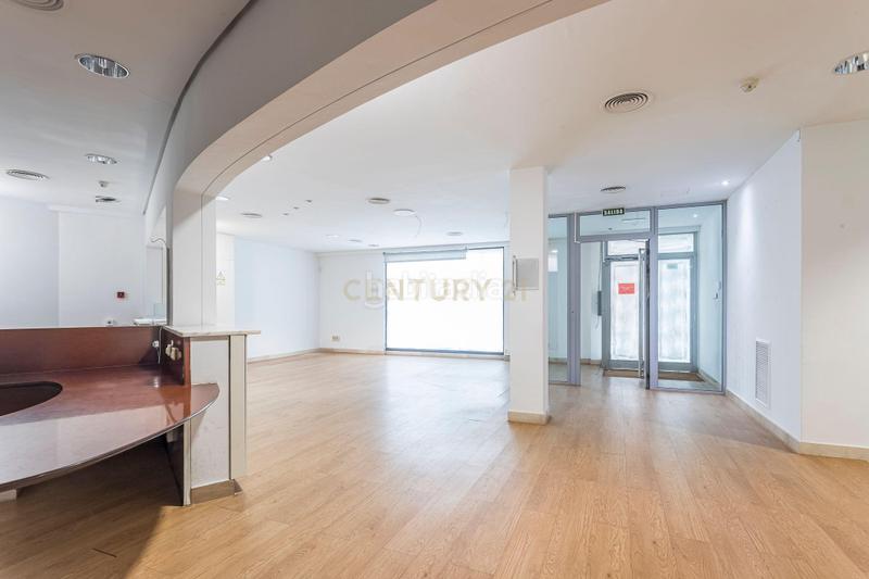 Foto 26c52971-a3b9-419b-88b1-3faf6e16b743. Geschäftsraum in carrer del tibidabo in Les Planes Sant Joan Despí