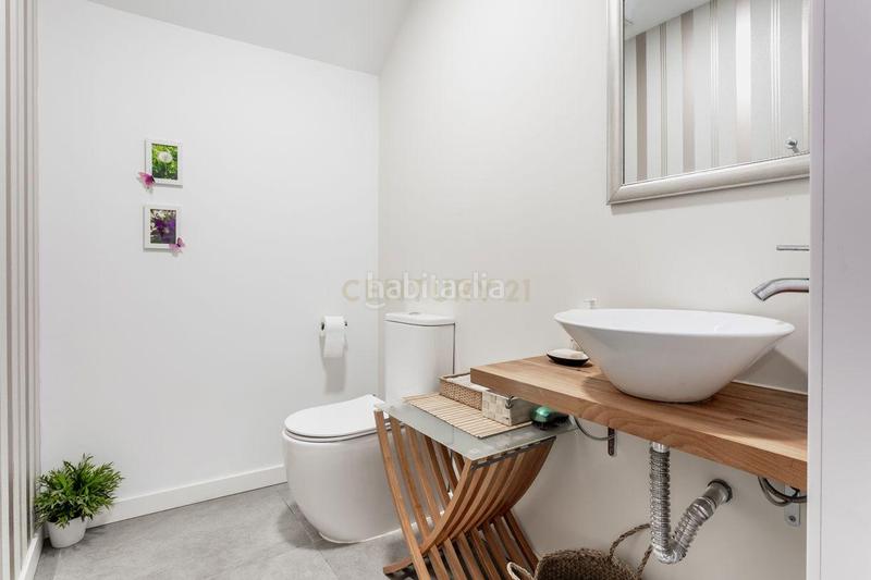 Foto 2302f7b3-5c85-45ea-b183-81a497d3559c. Casa in carrer nou in Navarcles