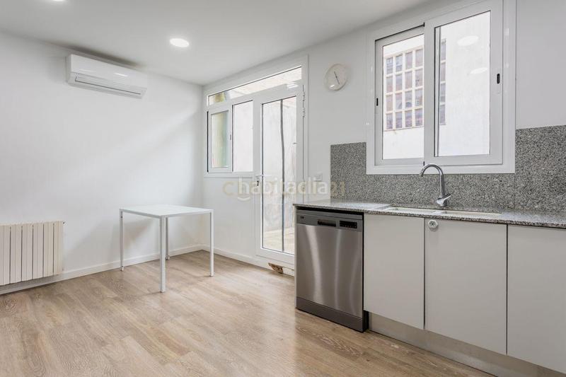 Foto f048efe1-7c08-4dcc-b0b0-cdc777b59c78. Casa in carrer nou in Navarcles