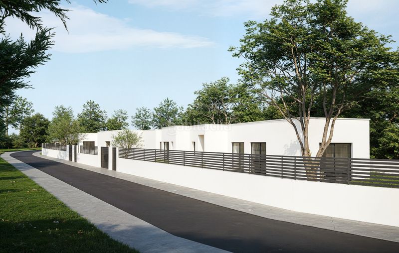 Foto 3067633e-1b45-45e3-abfd-59b26245fa7b. Casa 120m<sup>2</sup> amb calefacció aparcament piscina a Corbera de Llobregat