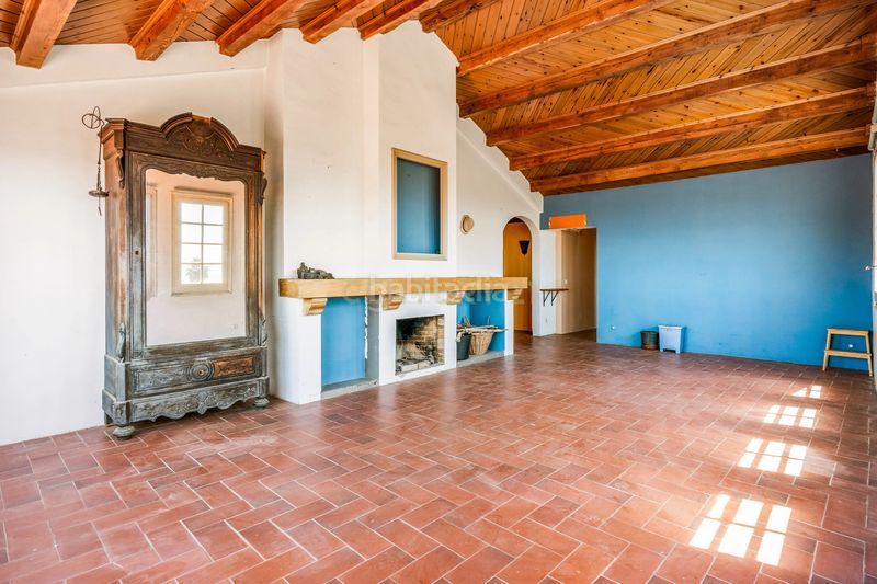 Foto dfbbdf18-d9e5-4cea-8202-e9a58de13ff9. Country house in Centre Arenys de Mar