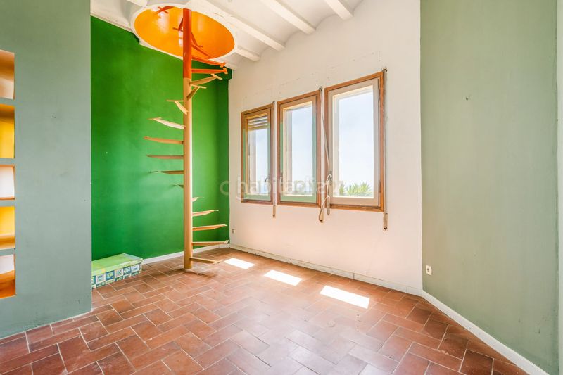 Foto edbd2169-d084-4ad6-97f6-93d5514d0f9c. Country house in Centre Arenys de Mar