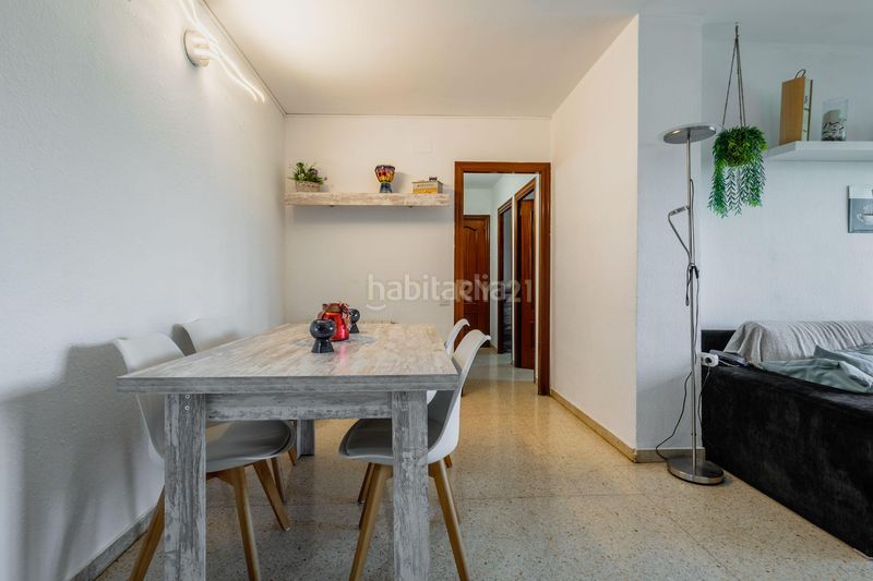Foto f3bc7635-f0f3-44d2-b5ee-d22e343a1e2c. Apartament a avinguda de la generalitat a Torreblanca Sant Joan Despí