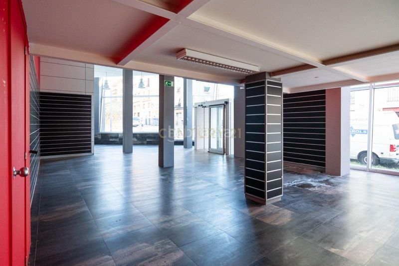 Foto f64e914b-3b81-4db9-a68f-8a0d8657cd9e. Local comercial a carrer del bruc a Valldaura-Carretera de Cardona Manresa