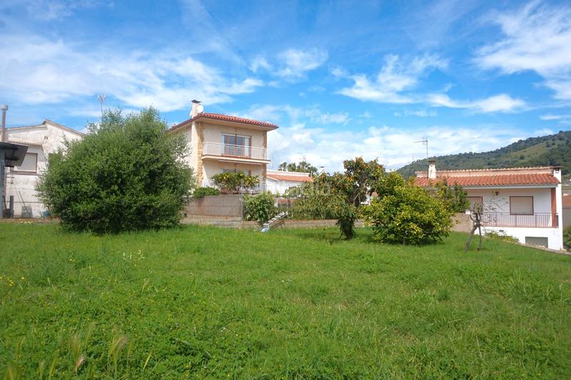 Foto 2c1a0bff-fca6-4b73-b302-a57a94e2257b. Masía masia en can cornet en Pinemar Pineda de Mar