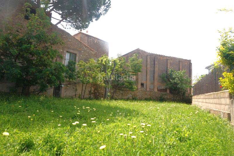 Foto f2afb7b9-ce31-4c86-bd0e-e294413a765b. Masía masia en can cornet en Pinemar Pineda de Mar