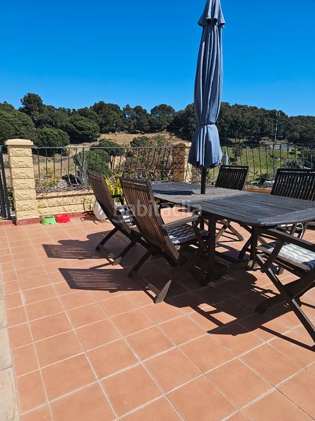 Foto 250fde89-e2d2-431f-9cb4-861539c05fe3. Chalet casa en urb. Pinemar con licencia turistica en Pineda de Mar