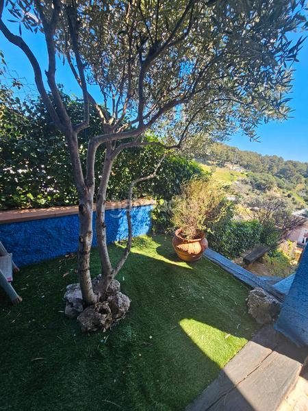 Foto cdcbc7e7-116f-4c54-9569-ffea6ee0bf20. Chalet casa en urb. Pinemar con licencia turistica en Pineda de Mar