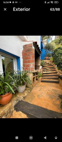 Foto dca79dde-3516-489a-a8a5-dc995dbd673f. Chalet casa en urb. Pinemar con licencia turistica en Pineda de Mar