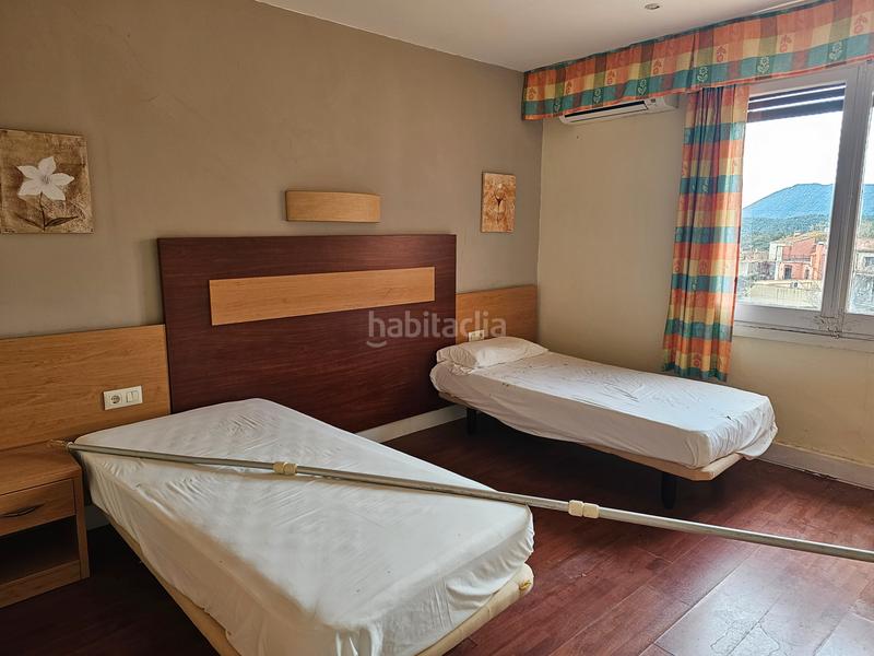 Foto 235ac8a8-25dc-4908-b1b5-0120f272cee8. Edifici amb piscina a Maçanet de Cabrenys