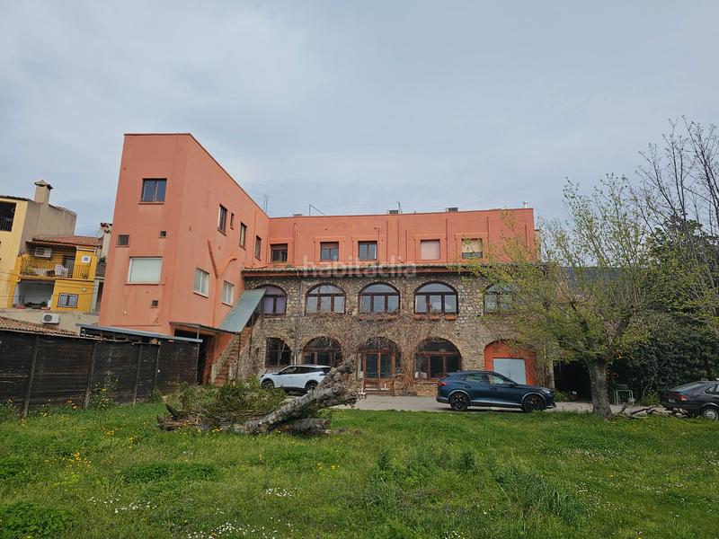 Foto 5357b849-b273-4014-a43c-b771a949e181. Edifici amb piscina a Maçanet de Cabrenys