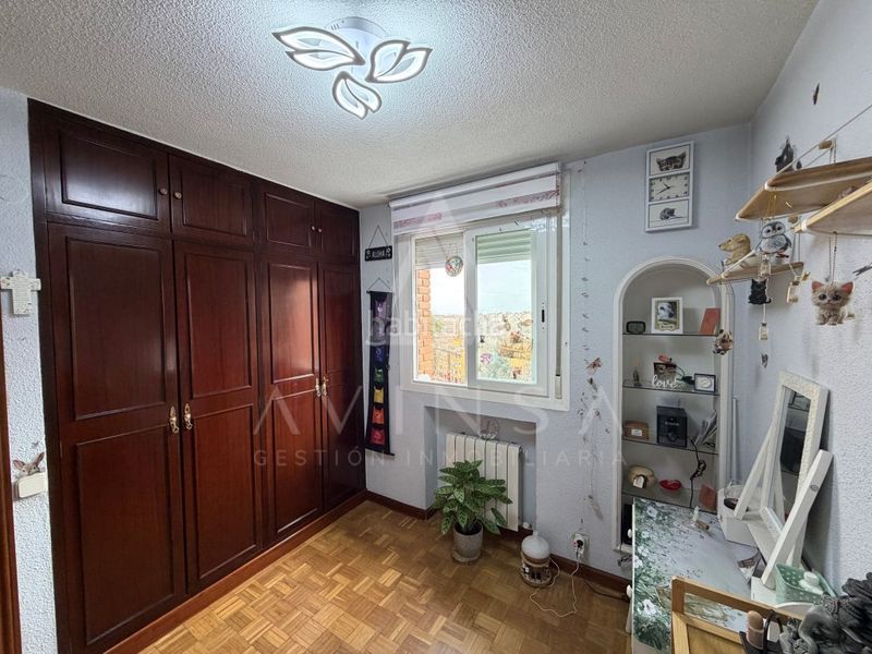 Foto eaa0a300-f3e3-4518-ae2d-1c46ddb9dd2f. Pis a Arcos Madrid