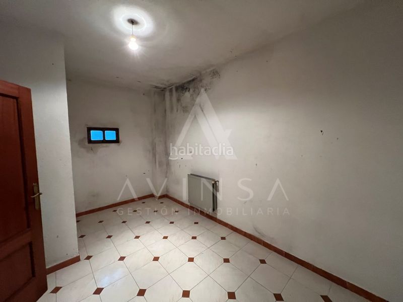 Foto b273069b-634c-420f-8a34-c97e3bc7b84e. Duplex in Torija
