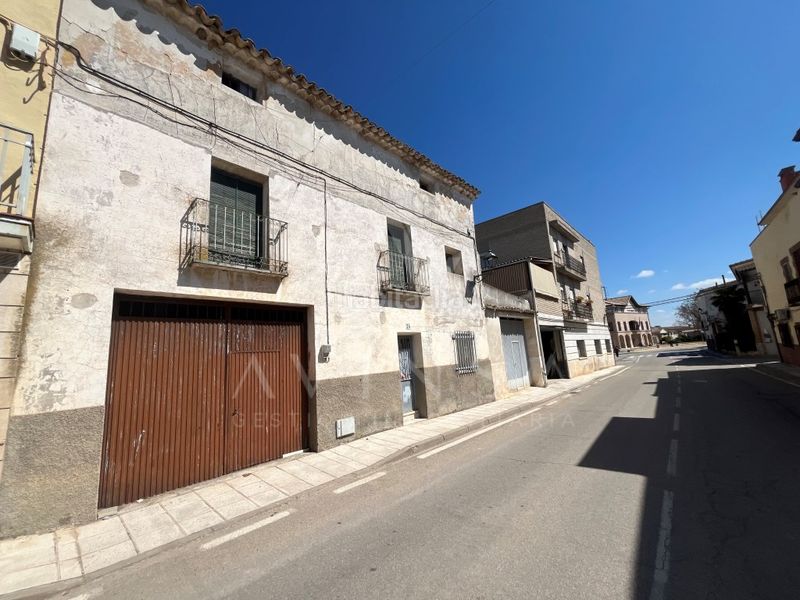 Foto 67638832-d9c9-436a-bbf2-2130d7ffa58d. Casale con parcheggio in Yebra